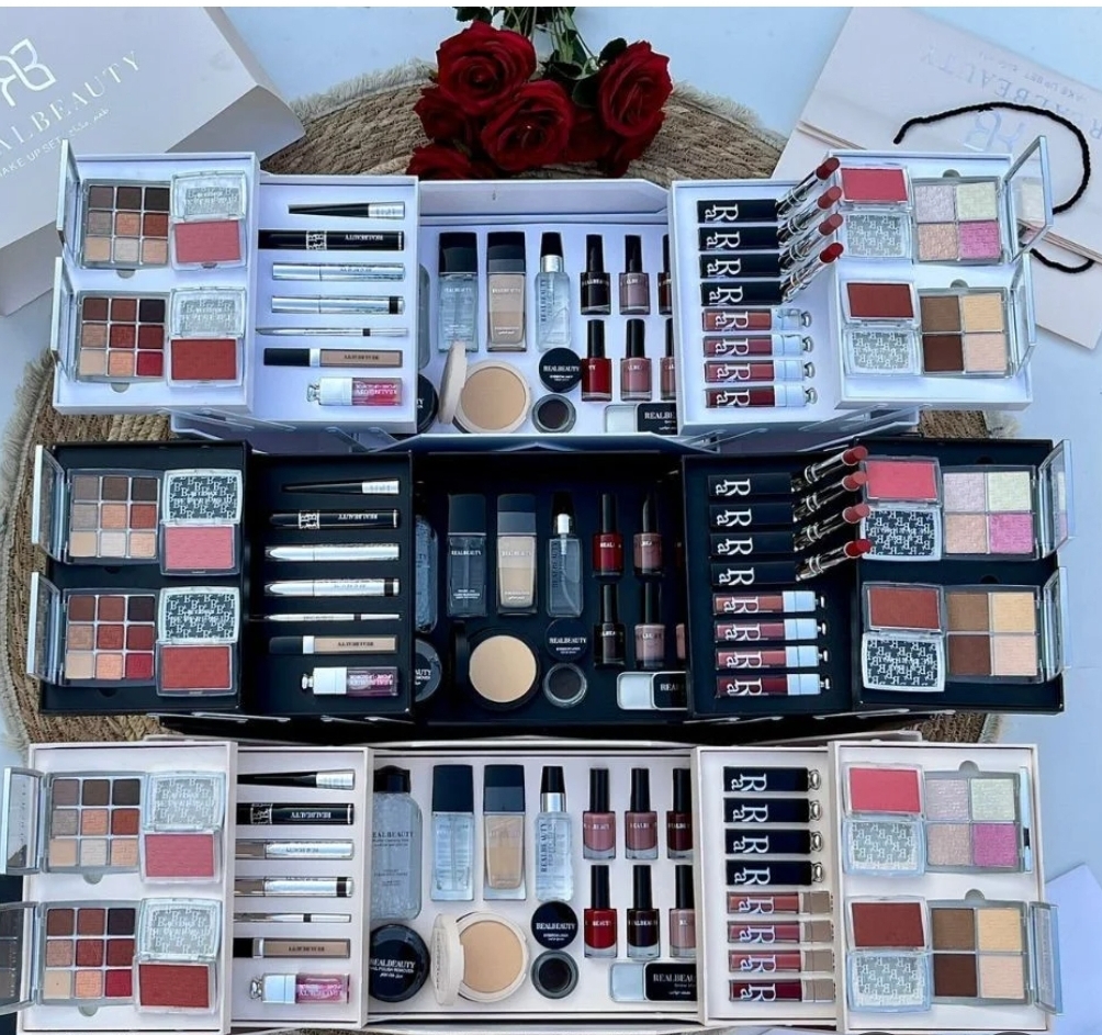 طقم مكياج بيوتي ماركة